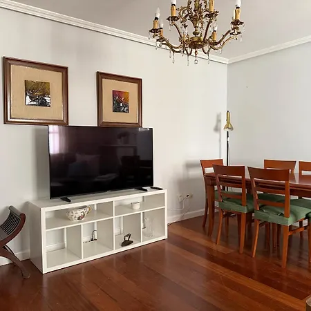 18 Torres Pasaje De Giles Saragoça